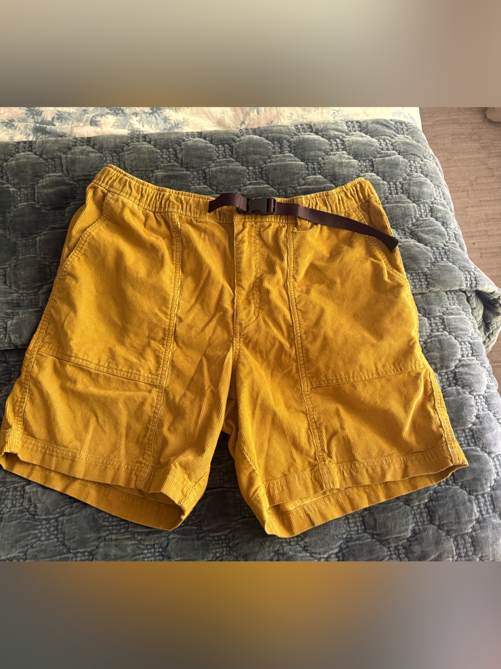Eddie Bauer Mustard Yellow Corduroy Cargo Shorts with Webbing Belt
